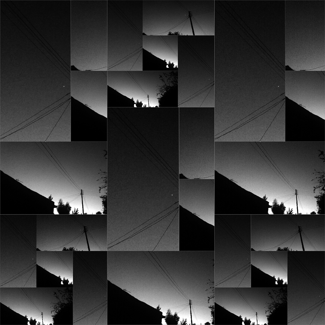 Fotocollage, die unterschiedlich große Fragmente eines schwarz-weiß-Fotos zeigt. Auf dem Foto ist ein Strommast bei Nacht zu sehen.